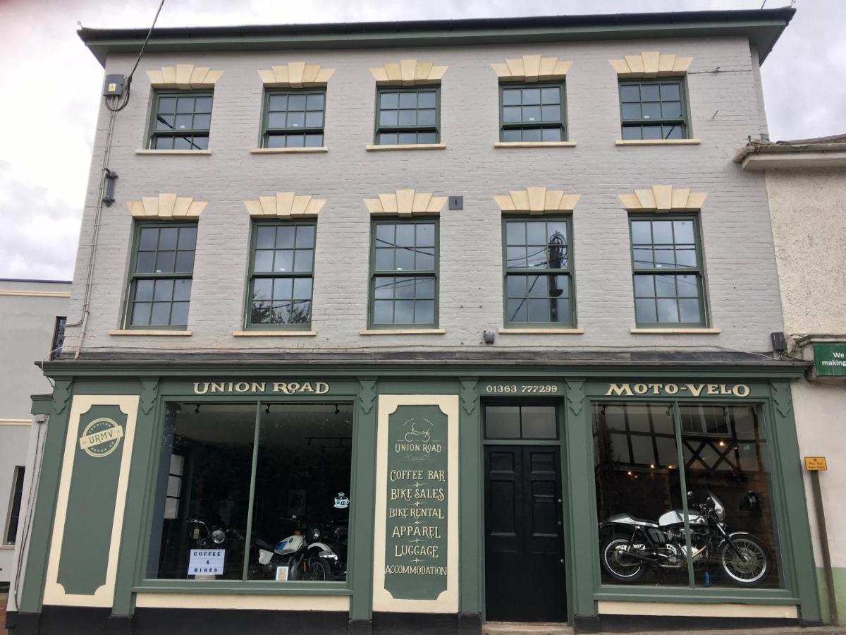Union Road Moto Velo Accommodation Crediton Exterior foto